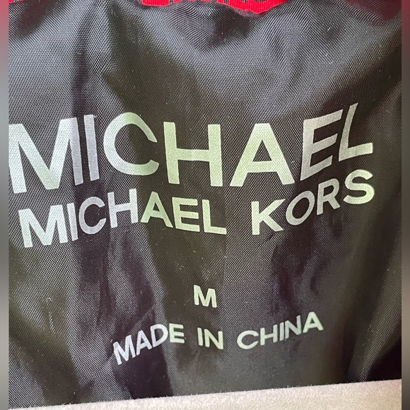MICHAEL Michael Kors Perfect Red Down Quilted Sz. Med. Vest - Picture 10 of 16